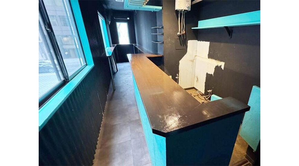 渋⾕駅徒歩5分　人通り多い集客力抜群の人気エリア！美麗内装なBar居抜き物件